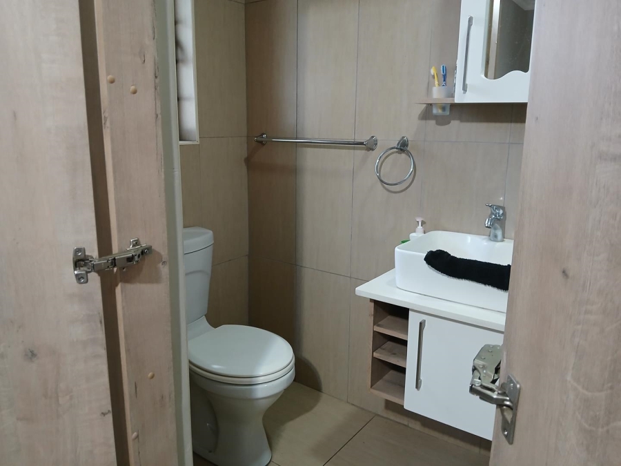 3 Bedroom Property for Sale in Annlin Gauteng