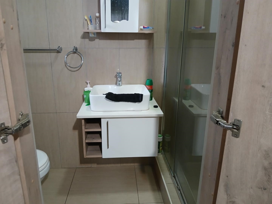 3 Bedroom Property for Sale in Annlin Gauteng