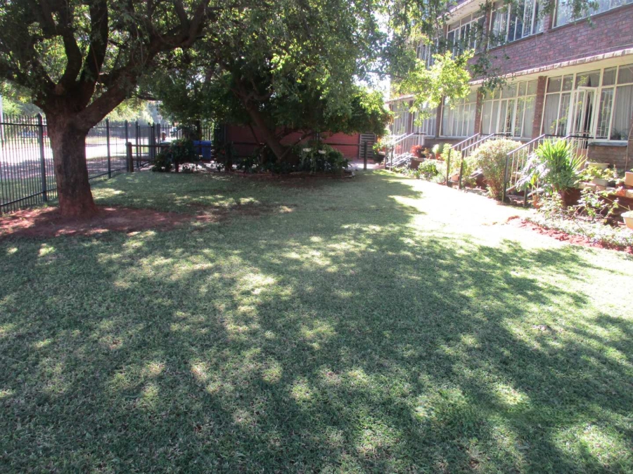 To Let 2 Bedroom Property for Rent in Annlin Gauteng