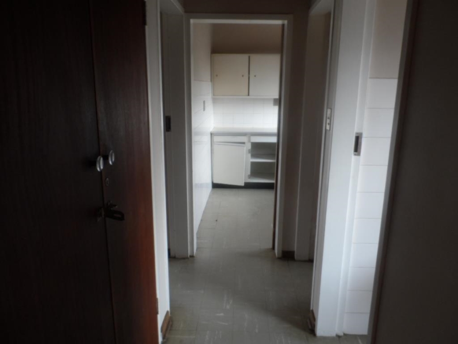 To Let 1 Bedroom Property for Rent in Groenkloof Gauteng