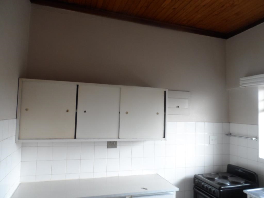 To Let 1 Bedroom Property for Rent in Groenkloof Gauteng