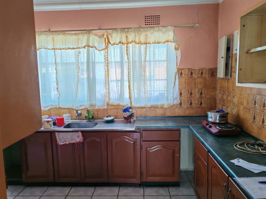 4 Bedroom Property for Sale in Esther Park Gauteng