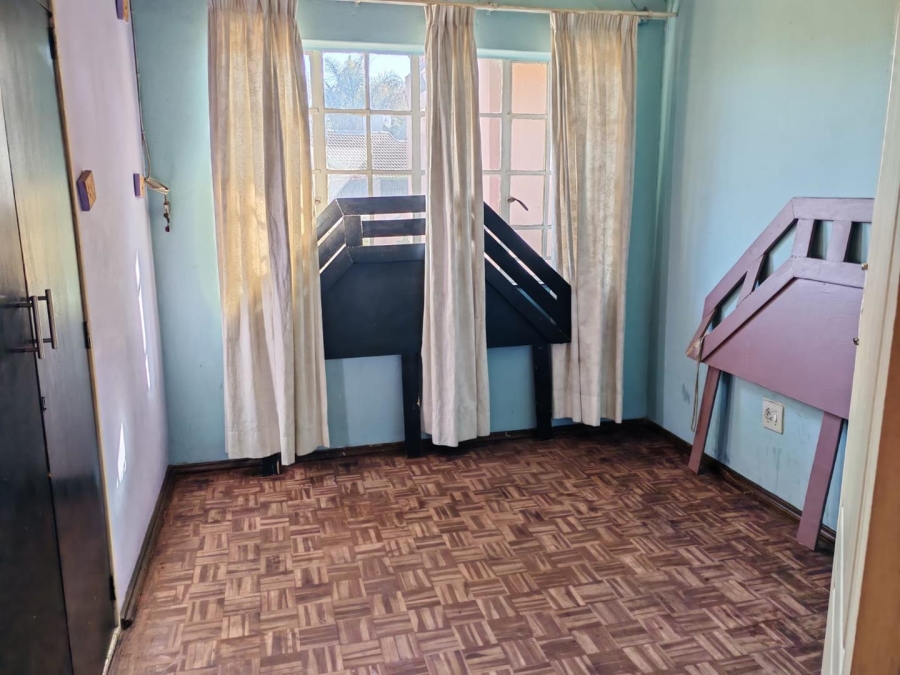 4 Bedroom Property for Sale in Esther Park Gauteng