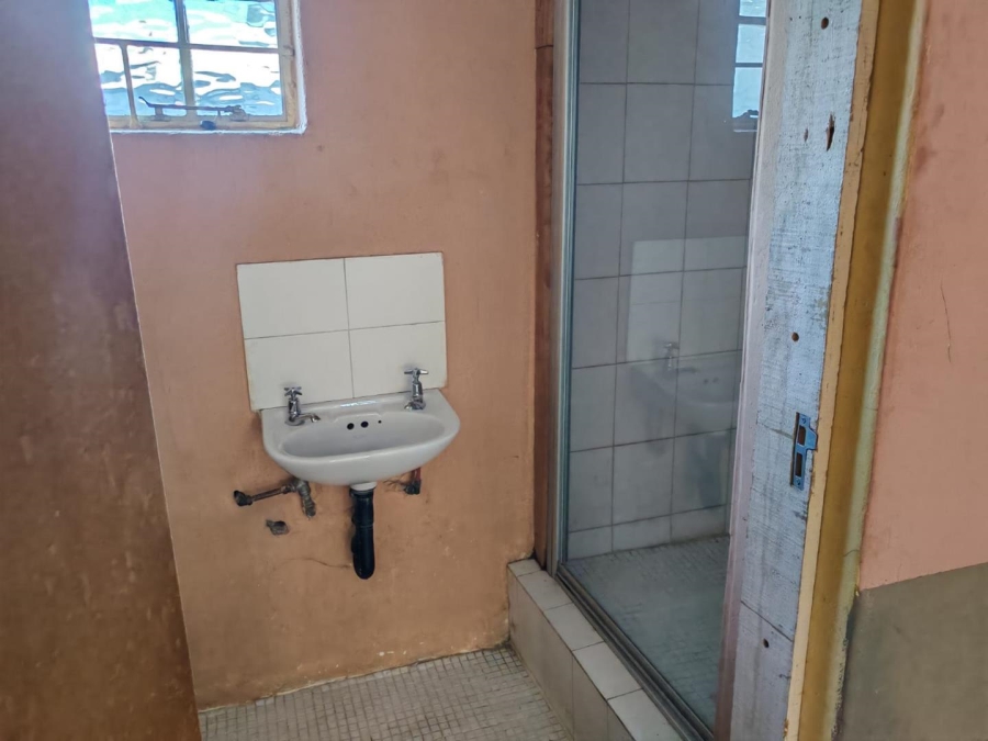 4 Bedroom Property for Sale in Esther Park Gauteng