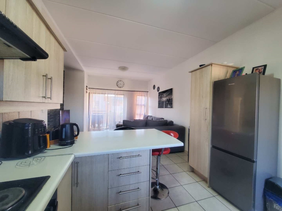 2 Bedroom Property for Sale in North Riding Gauteng