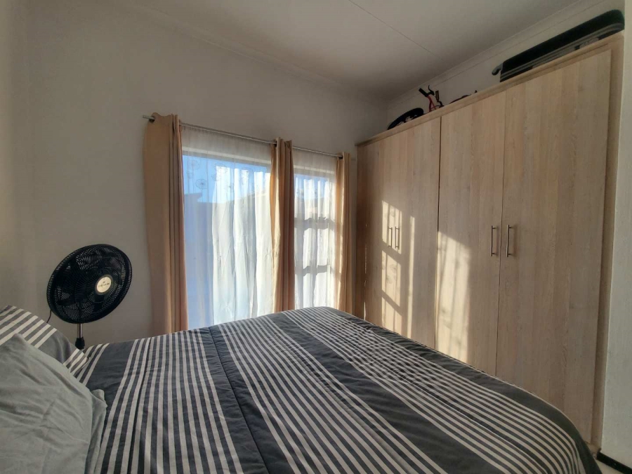 2 Bedroom Property for Sale in North Riding Gauteng