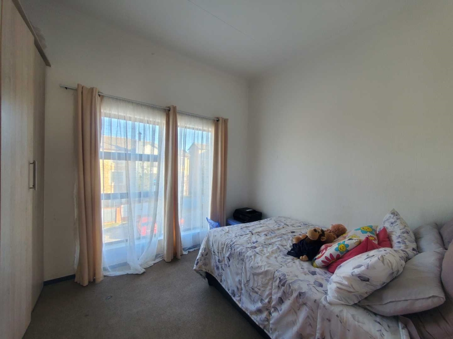 2 Bedroom Property for Sale in North Riding Gauteng