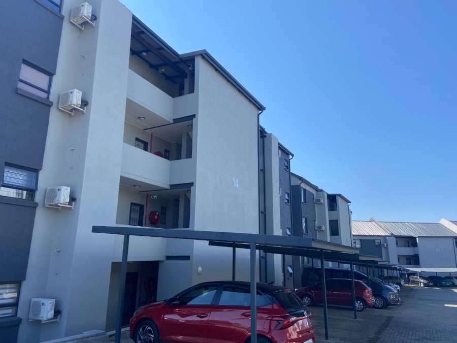 2 Bedroom Property for Sale in Glen Austin Gauteng