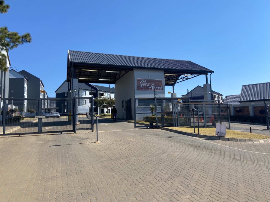 2 Bedroom Property for Sale in Glen Austin Gauteng
