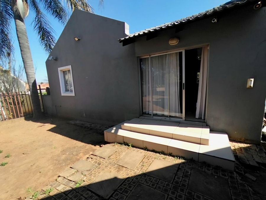 3 Bedroom Property for Sale in Elandspoort Gauteng