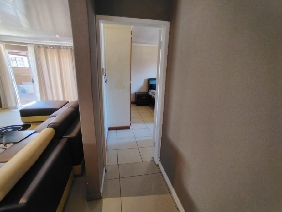 3 Bedroom Property for Sale in Elandspoort Gauteng