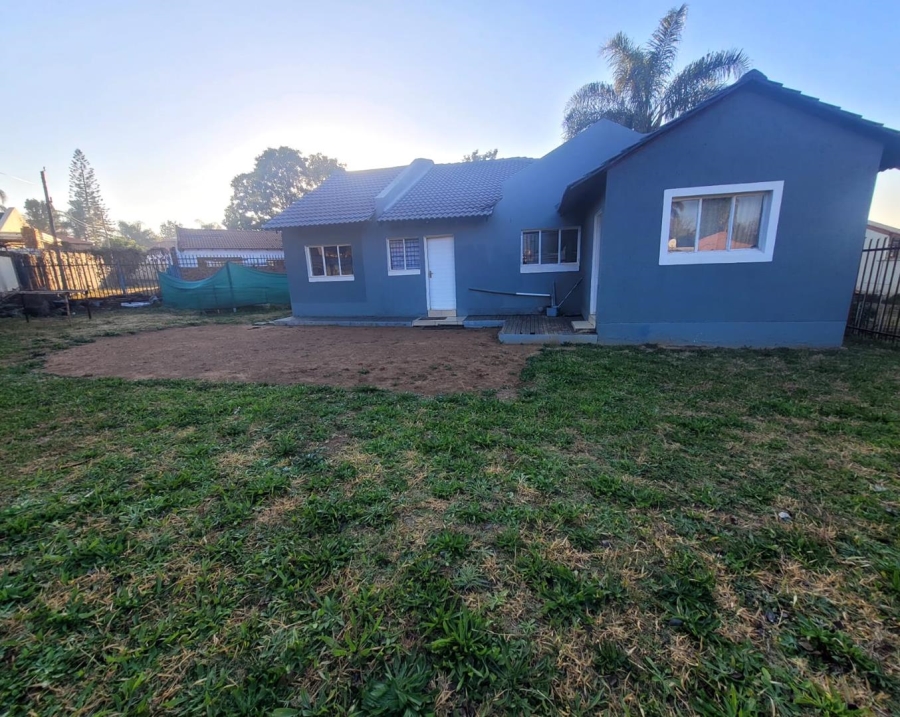3 Bedroom Property for Sale in Elandspoort Gauteng