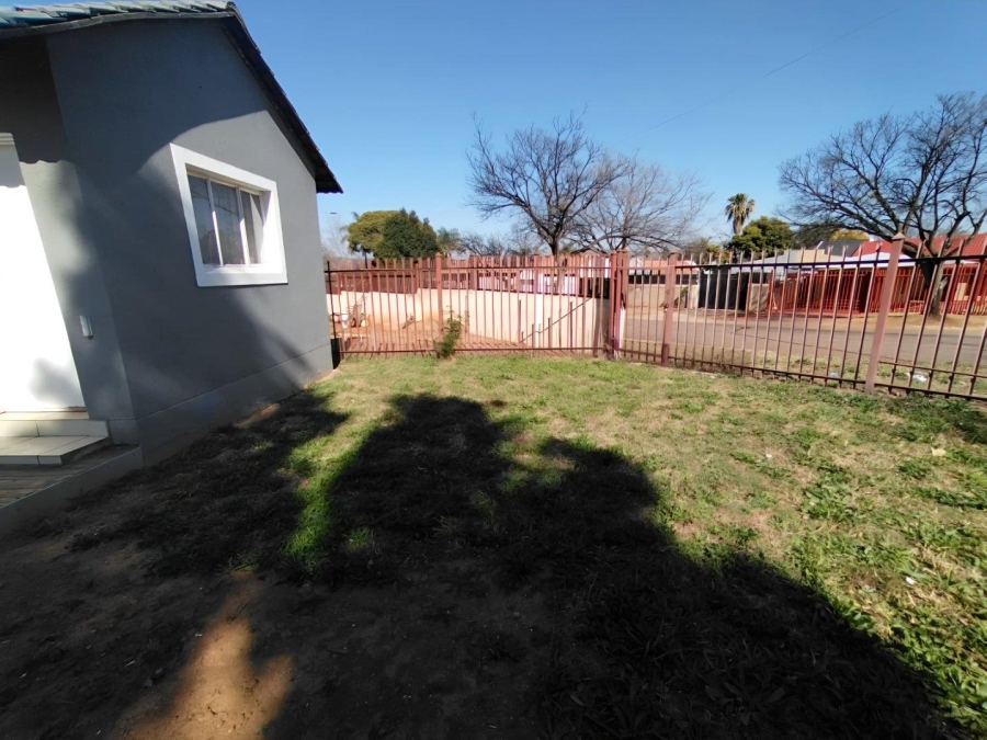 3 Bedroom Property for Sale in Elandspoort Gauteng