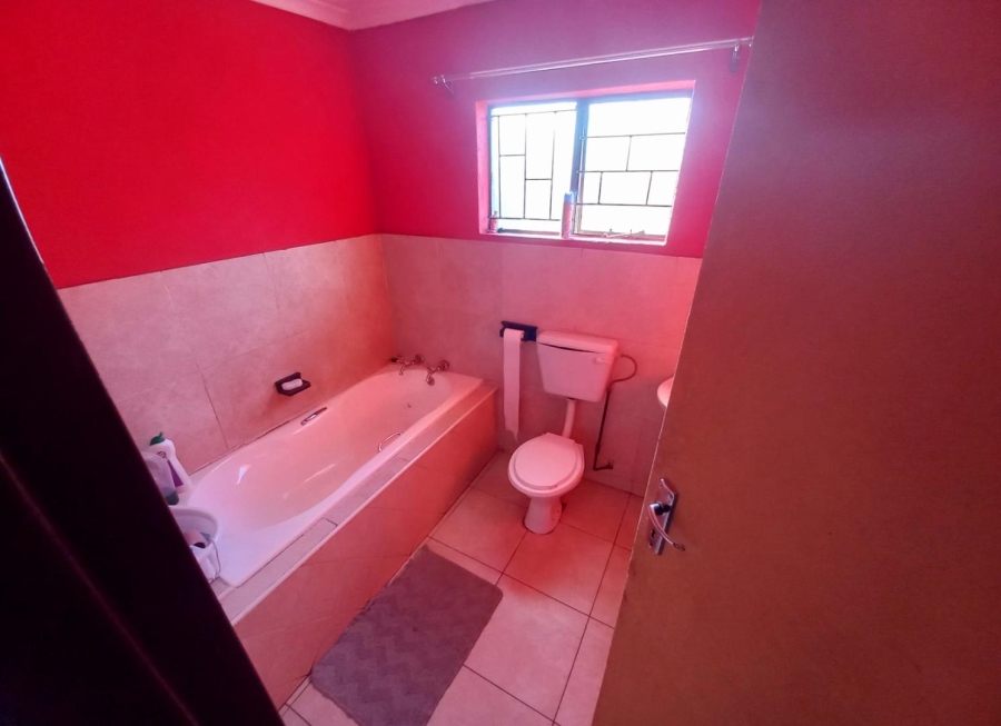 3 Bedroom Property for Sale in Atteridgeville Gauteng
