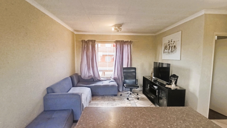 1 Bedroom Property for Sale in The Reeds Gauteng