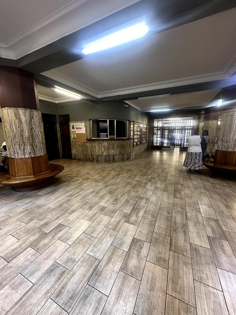 To Let 2 Bedroom Property for Rent in Johannesburg Central Gauteng