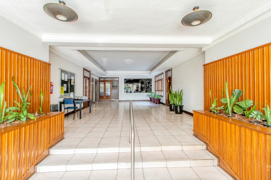 2 Bedroom Property for Sale in Killarney Gauteng