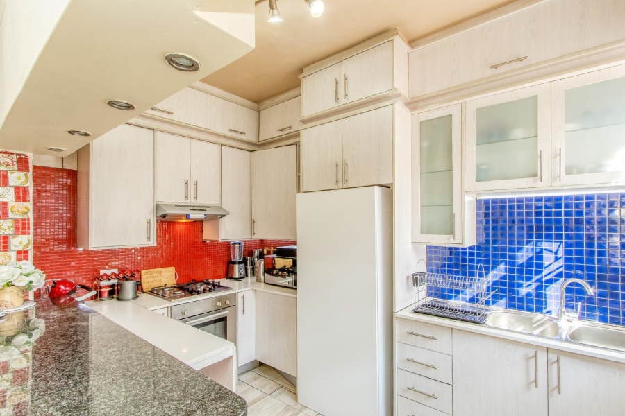 2 Bedroom Property for Sale in Killarney Gauteng