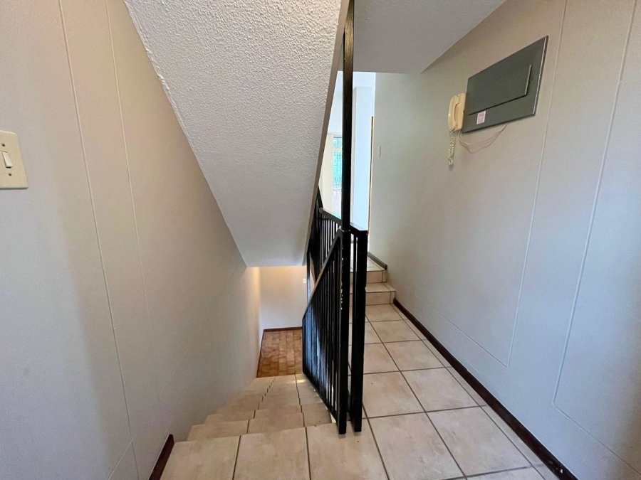 3 Bedroom Property for Sale in La Montagne Gauteng