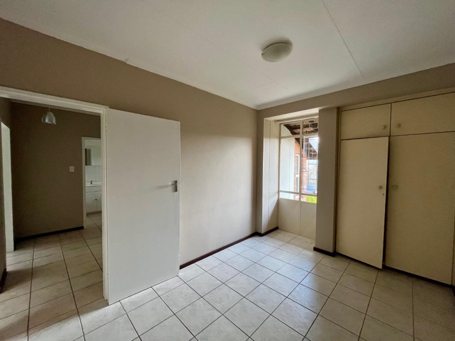 3 Bedroom Property for Sale in La Montagne Gauteng