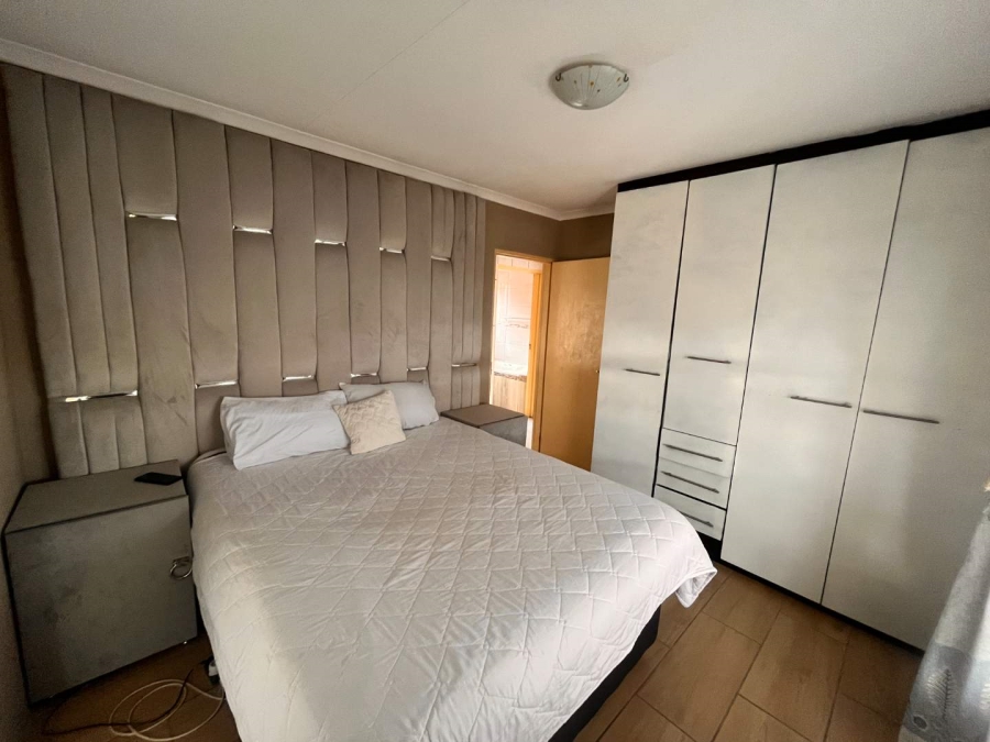 3 Bedroom Property for Sale in Soshanguve VV Gauteng