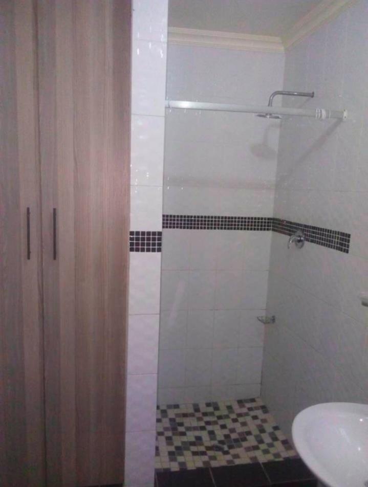 To Let 1 Bedroom Property for Rent in Orange Grove Gauteng