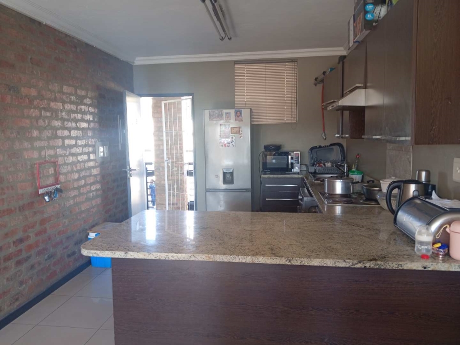 2 Bedroom Property for Sale in Solheim Gauteng