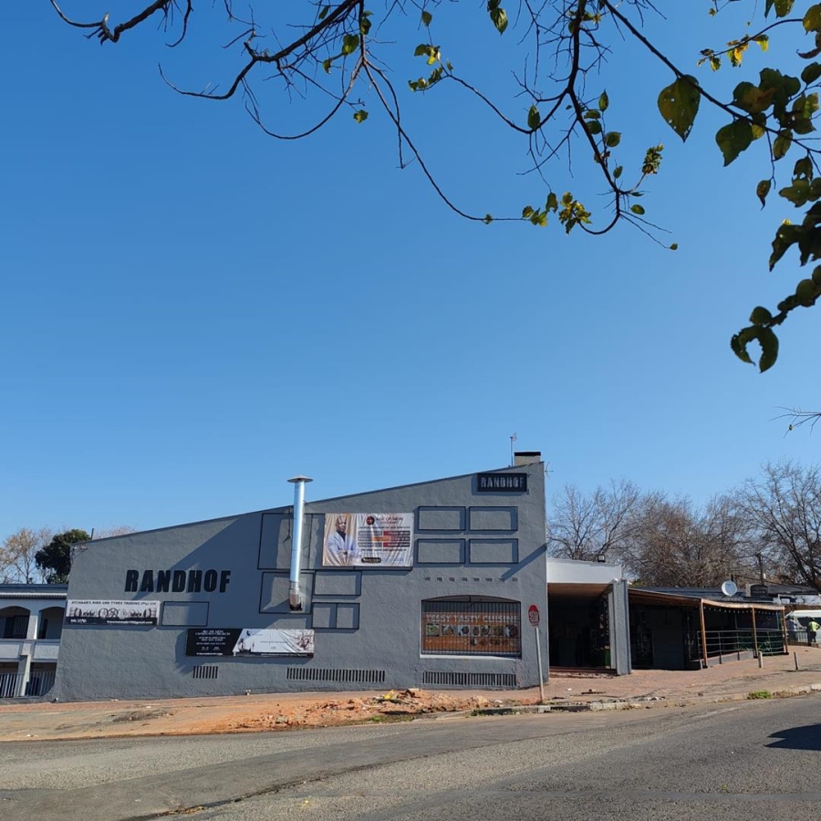 To Let commercial Property for Rent in Blairgowrie Gauteng