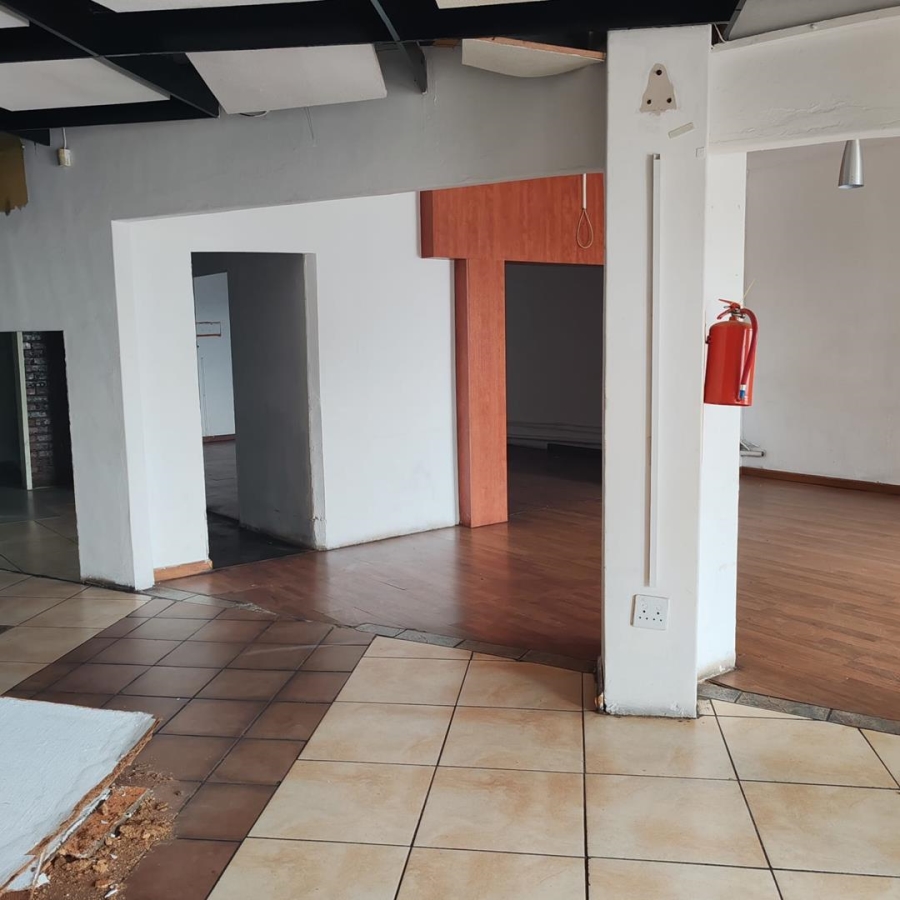 To Let commercial Property for Rent in Blairgowrie Gauteng
