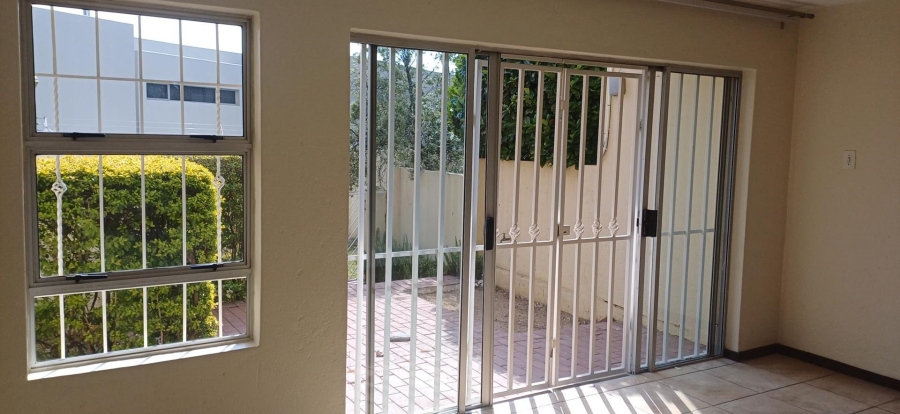 To Let 2 Bedroom Property for Rent in Morningside Gauteng