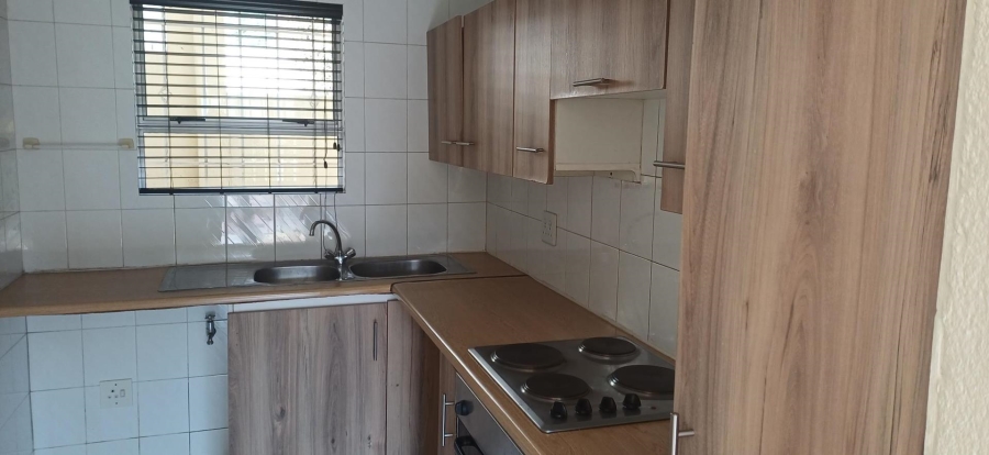 To Let 2 Bedroom Property for Rent in Morningside Gauteng