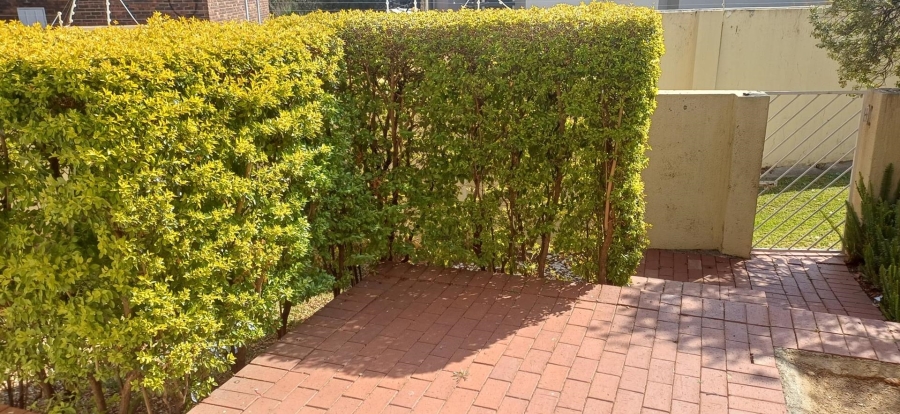 To Let 2 Bedroom Property for Rent in Morningside Gauteng