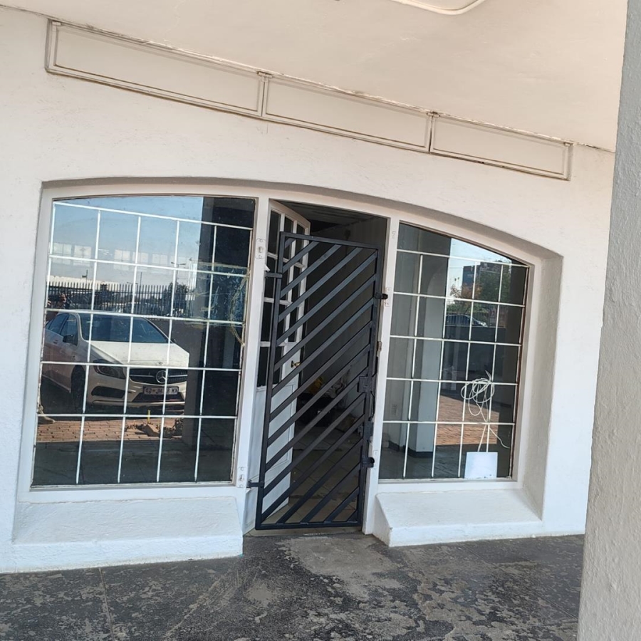 To Let commercial Property for Rent in Blairgowrie Gauteng