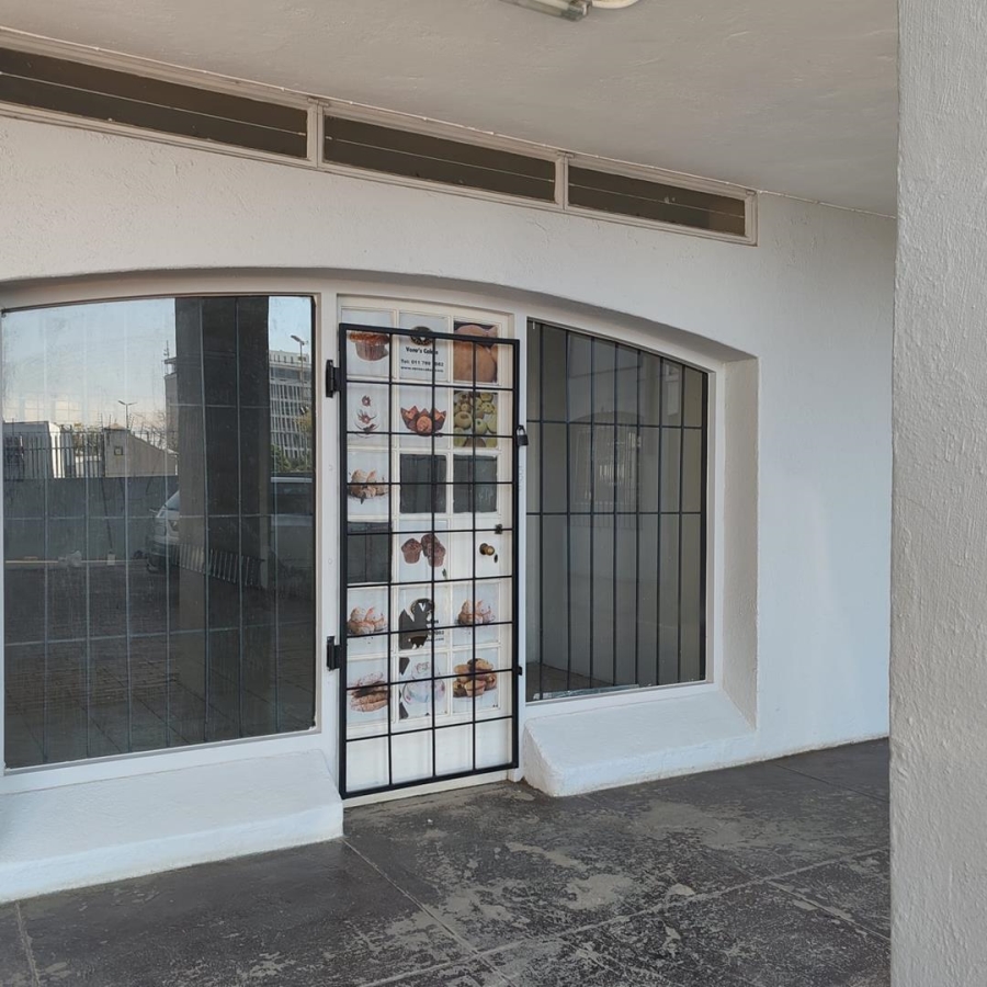 To Let commercial Property for Rent in Blairgowrie Gauteng