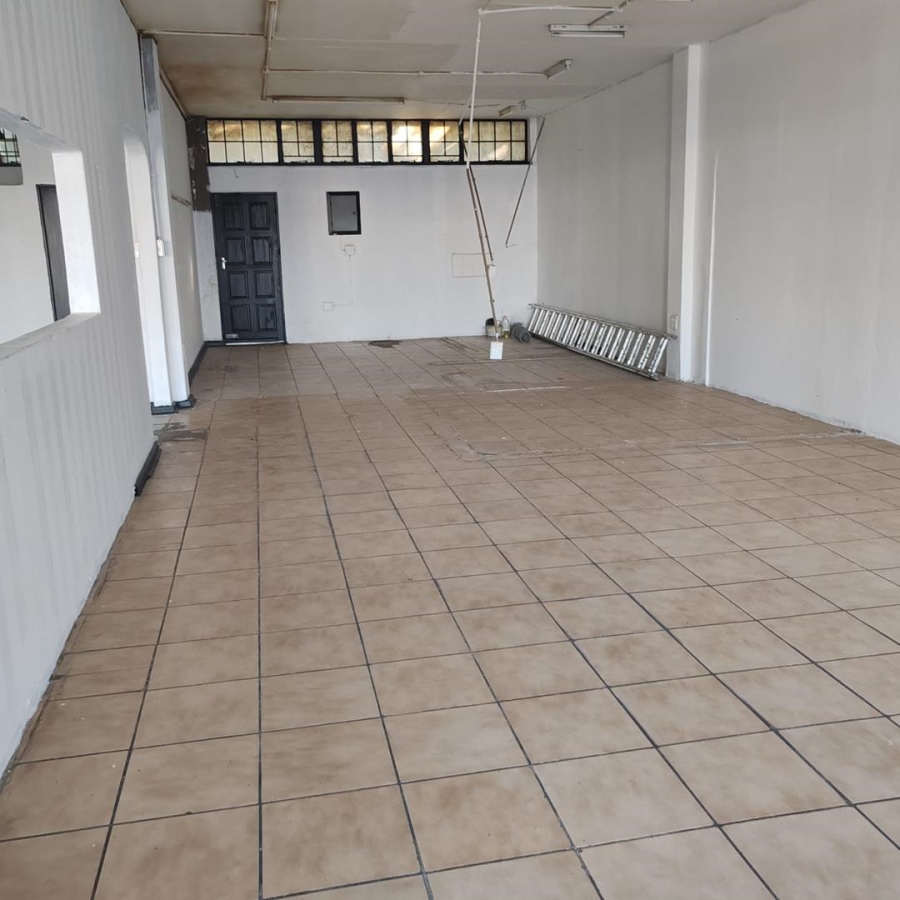 To Let commercial Property for Rent in Blairgowrie Gauteng