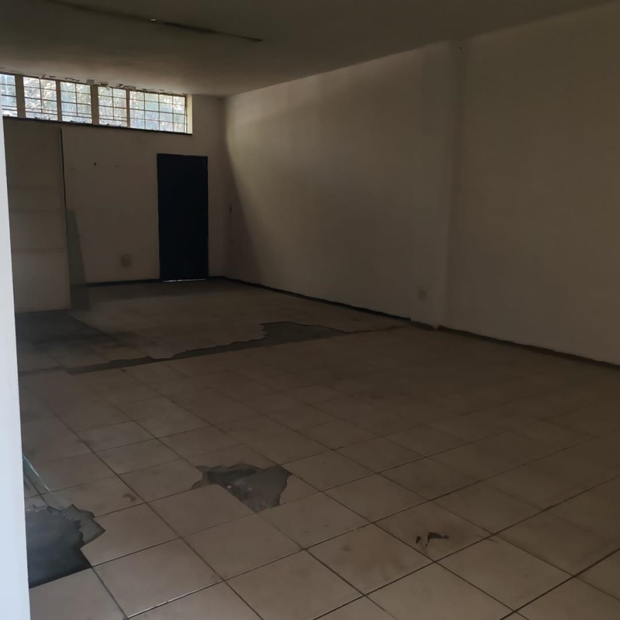 To Let commercial Property for Rent in Blairgowrie Gauteng