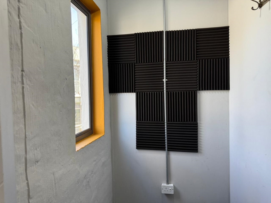 To Let commercial Property for Rent in Greenside Gauteng