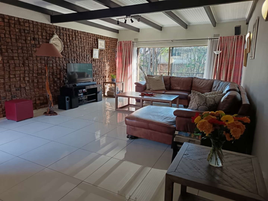 3 Bedroom Property for Sale in Brackenhurst Gauteng