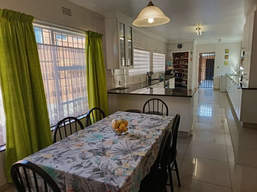 3 Bedroom Property for Sale in Brackenhurst Gauteng