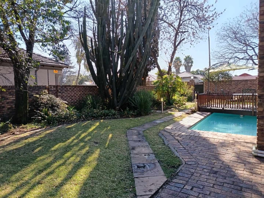 3 Bedroom Property for Sale in Brackenhurst Gauteng