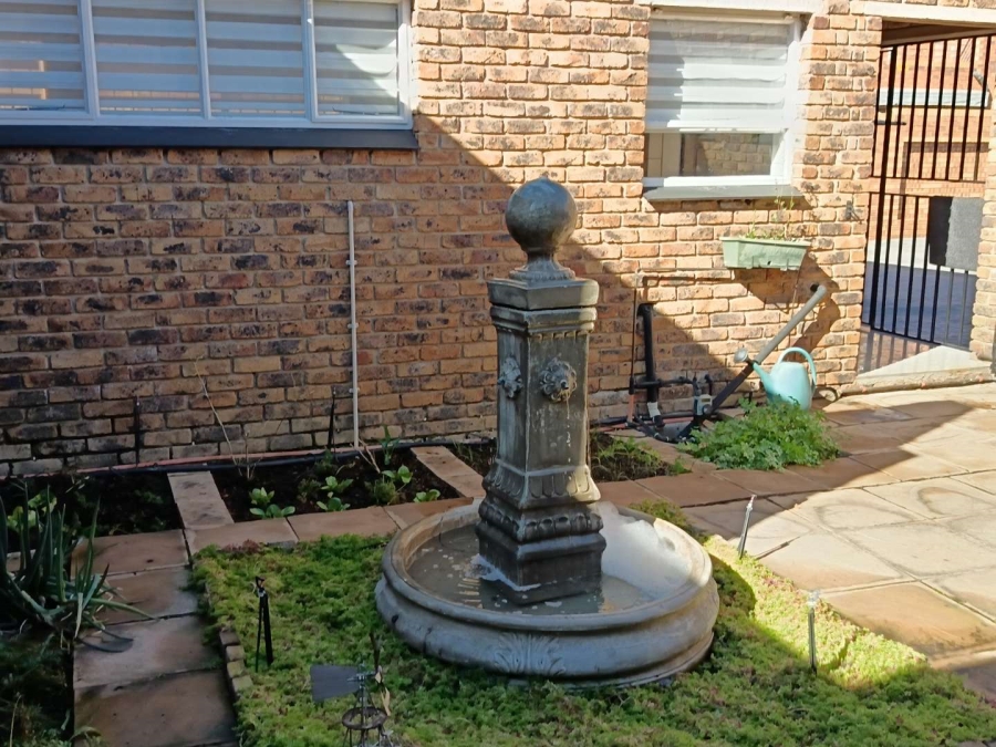 3 Bedroom Property for Sale in Brackenhurst Gauteng