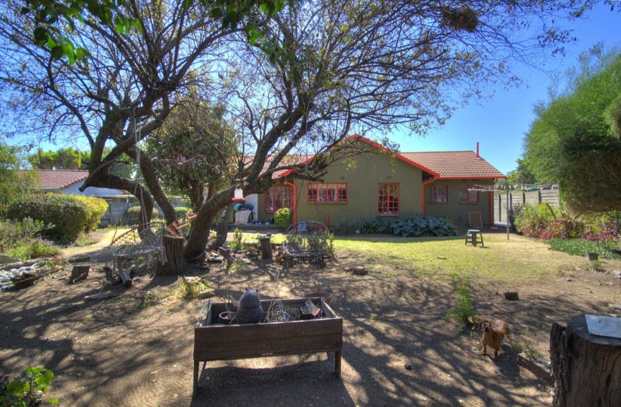 3 Bedroom Property for Sale in Brackendowns Gauteng