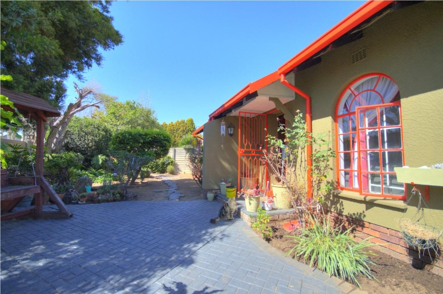 3 Bedroom Property for Sale in Brackendowns Gauteng