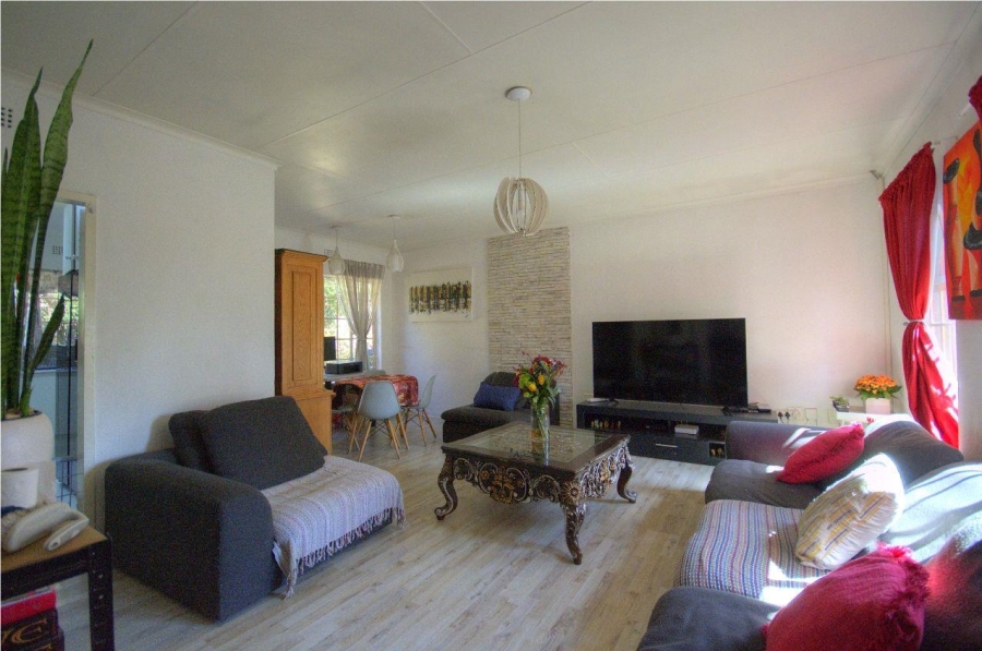 3 Bedroom Property for Sale in Brackendowns Gauteng
