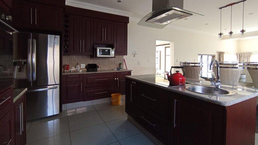 4 Bedroom Property for Sale in Blue Valley Golf Estate Gauteng
