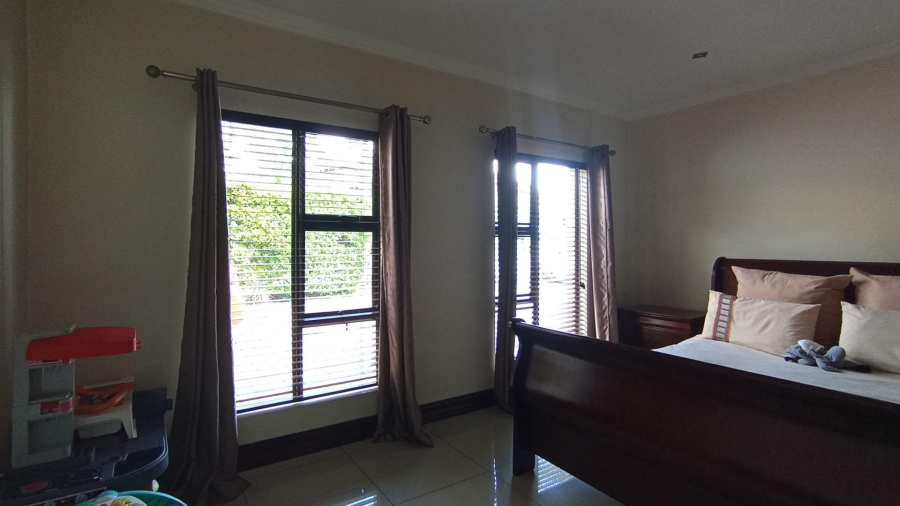 4 Bedroom Property for Sale in Blue Valley Golf Estate Gauteng