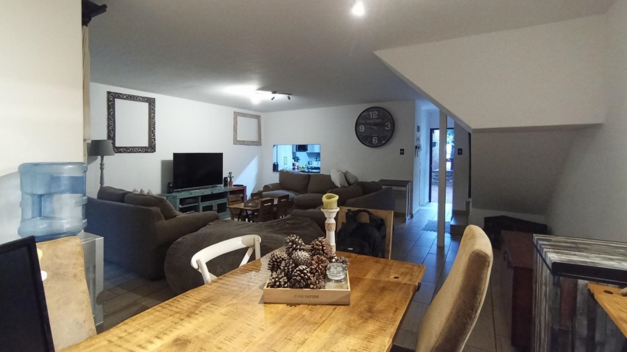 3 Bedroom Property for Sale in Hennopspark Gauteng