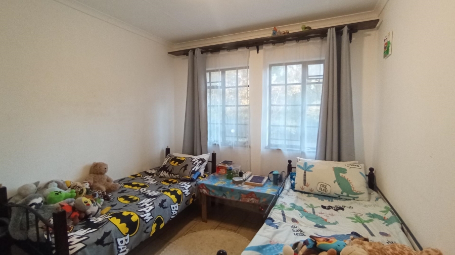 3 Bedroom Property for Sale in Hennopspark Gauteng