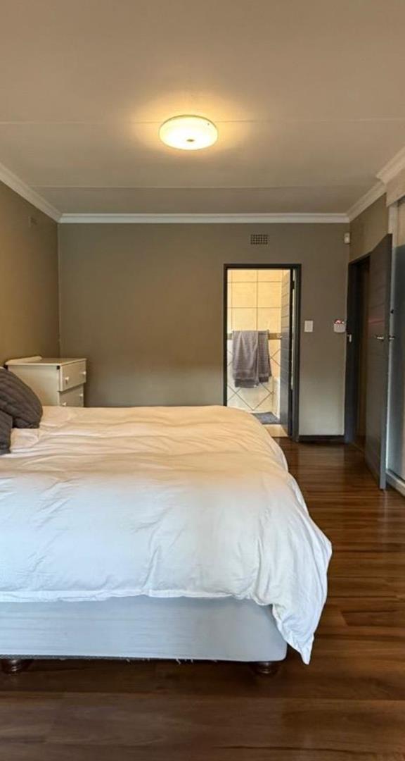 3 Bedroom Property for Sale in Van Riebeeck Park Gauteng