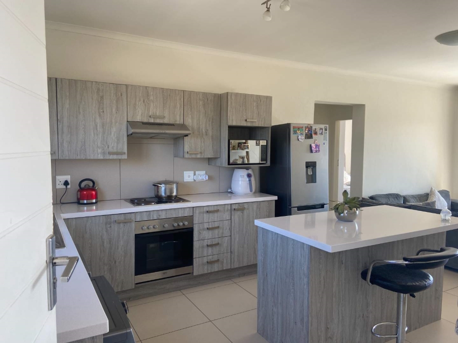 2 Bedroom Property for Sale in Erand Gardens Gauteng